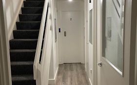 Lovely Triple And Quadruple Rooms In Euston & Square In Central London